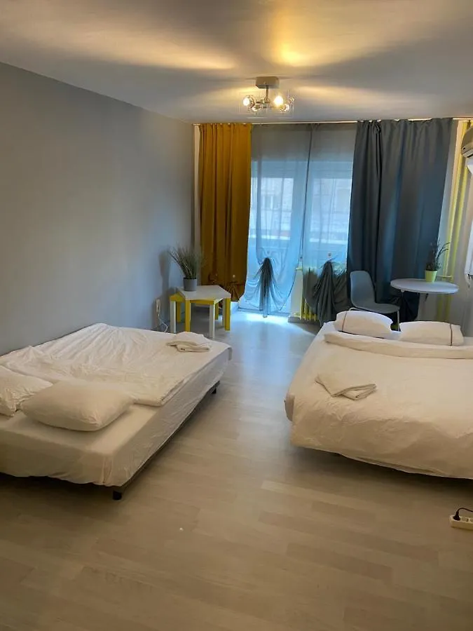 Green Apartment 96 Bucharest
